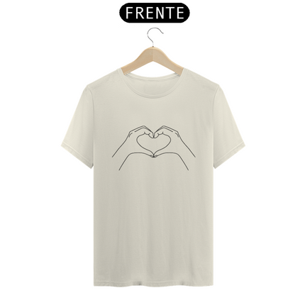 Coração de mãos (camiseta)